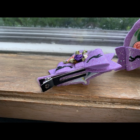 Cat ear barrettes - Picture 2 of 3